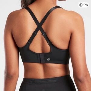 Athleta Black Cross-Back Sports Bra Glory bra for high impact